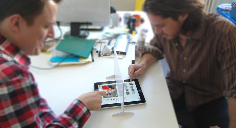 Illustration for article titled This Is a Good Idea for a Multi-User iPad Login